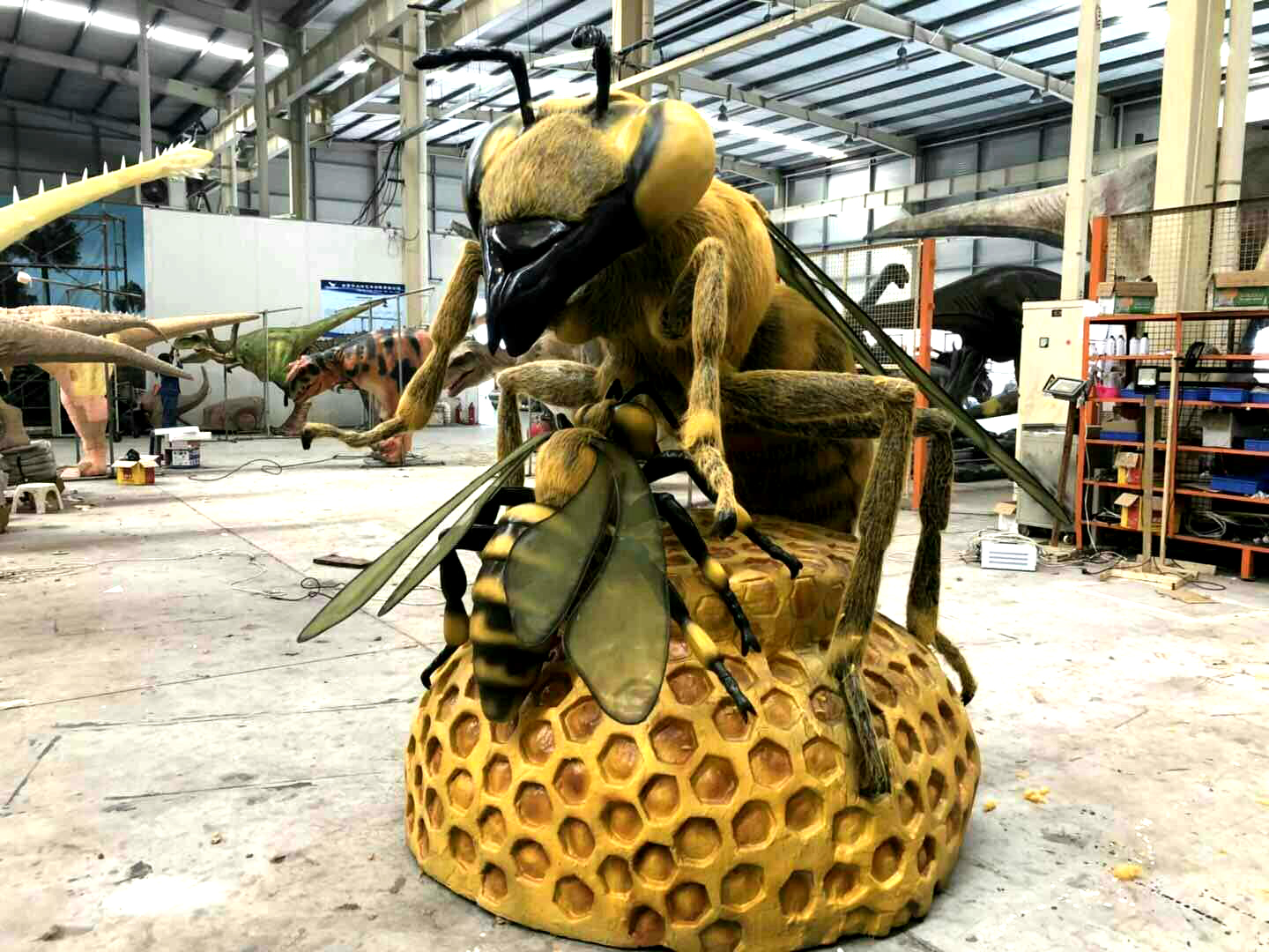 Bee&Ant animatronic animal01